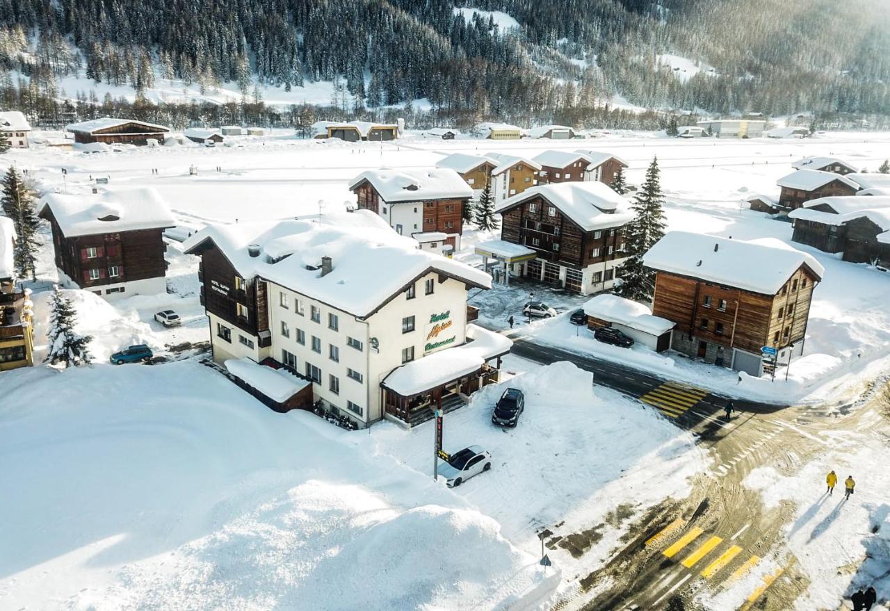 Hotel Alpina Ulrichen Extérieur photo